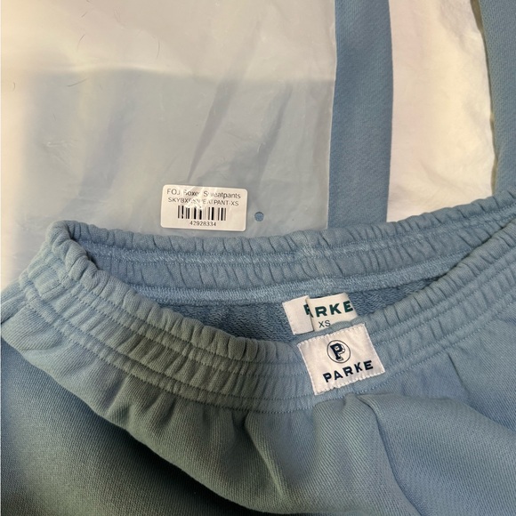 NWT PARKE heritage terry sweatpants in sky blue - Picture 2 of 2